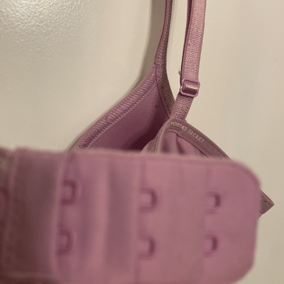 VS lavender bra B cup, B32 - Picture 4 of 4